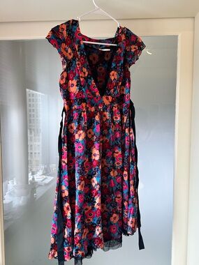 Vintage FreePeople — Floral V-Neck Midi Dress in Vibrant Multi-Color
